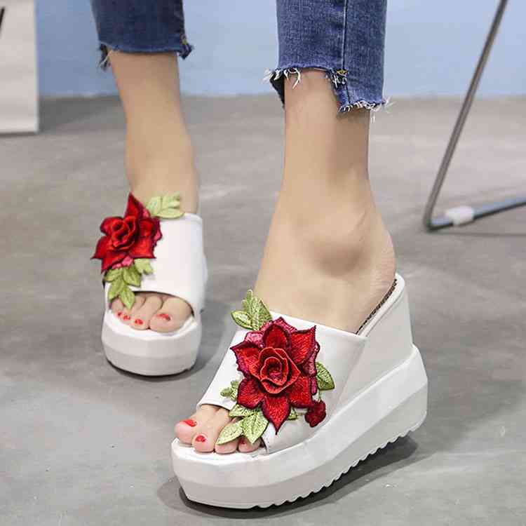 Minana サンダル 厚底 レディース 厚底サンダル 刺繍サンダル 花柄 レディース シューズ 厚底 ウェッジヒール コンフォートサンダル夏 ストーム ヒール11