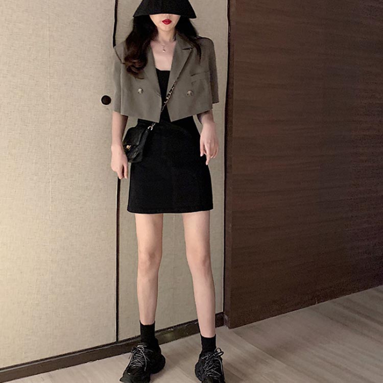 蔵出し！黒ショート丈ジャケット&パンツ おも