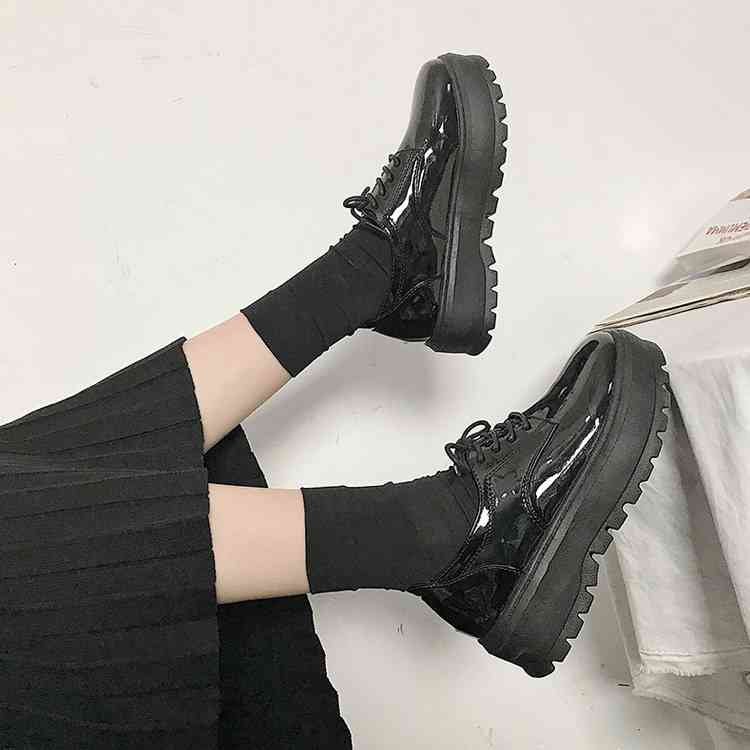 エナメル調革靴 レディース ローファー 厚底 靴 通学 可愛い 春秋 テンセイ